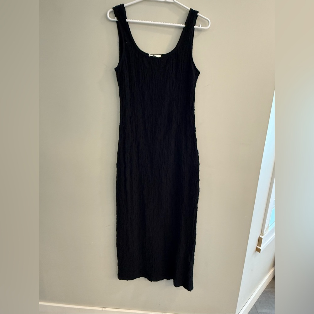 Elegant Black Textured Maxi Dress